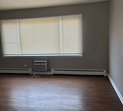 4th image of 8710 Fullerton Ave Rear 3