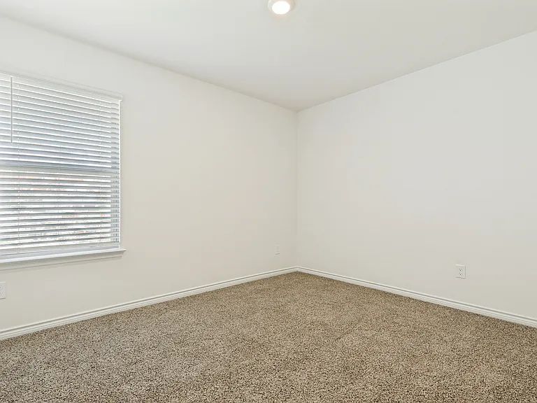 625 Summit Pass Ln — Photo 8