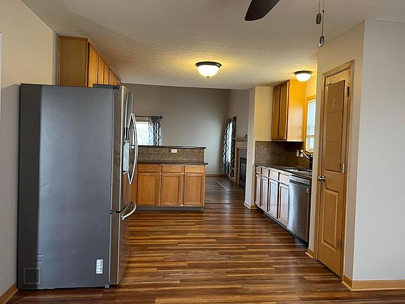 5th image of 389 Lilyfield Ln