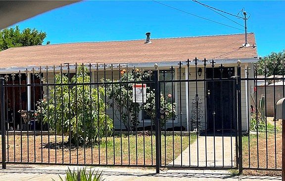 4th image of 3248 Angelus Ave