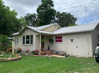 7939 W Riverbend Rd, Crystal River, FL 34428