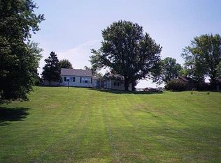 24238 N Grandview Dr, Lake Barrington, IL 60010