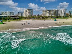 305 N Pompano Beach Blvd