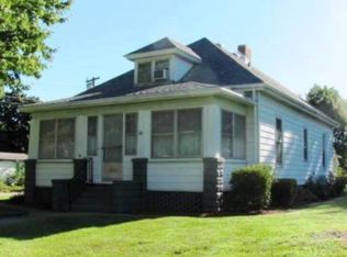 121 S Harpham St, Havana, IL 62644