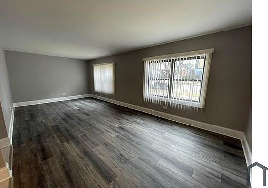 2nd image of 7600 S Stewart Ave #207