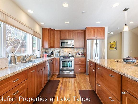 4th image of 929 Northwood Blvd #16