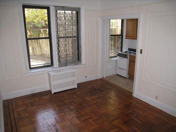 2nd image of 4115 60th St #2A