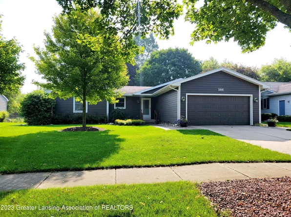 134 Stratford Dr, Mason, MI 48854