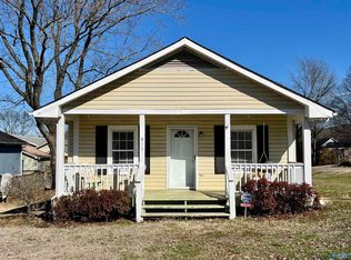 813 Oshaughnessy Ave NE, Huntsville, AL 35801