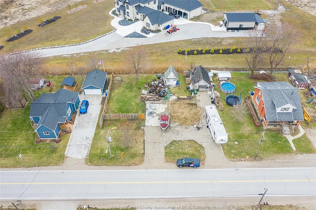 2265 County Road 31 photo 1