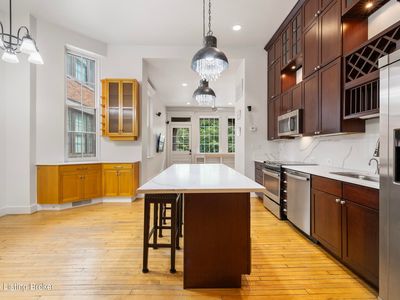 2525 George Rogers Clark Pl APT 104, Louisville, KY, 40206