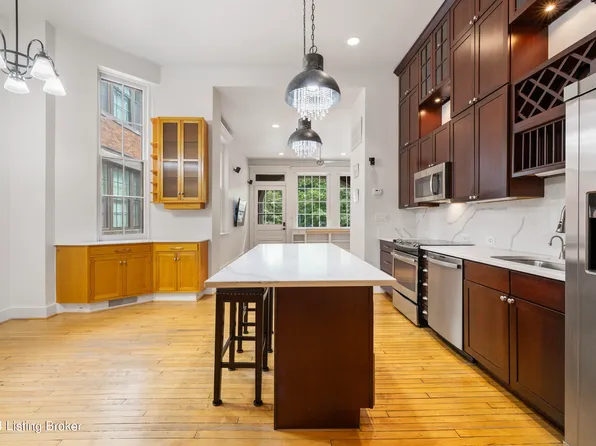 2525 George Rogers Clark Pl APT 104, Louisville, KY 40206