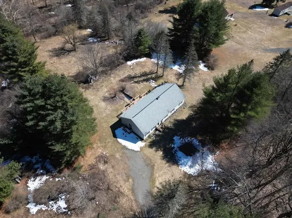 936 Equinunk Creek Rd, Lakewood, PA 18439
