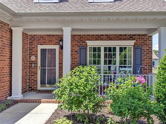 4th image of 10204 Urbanna Ct