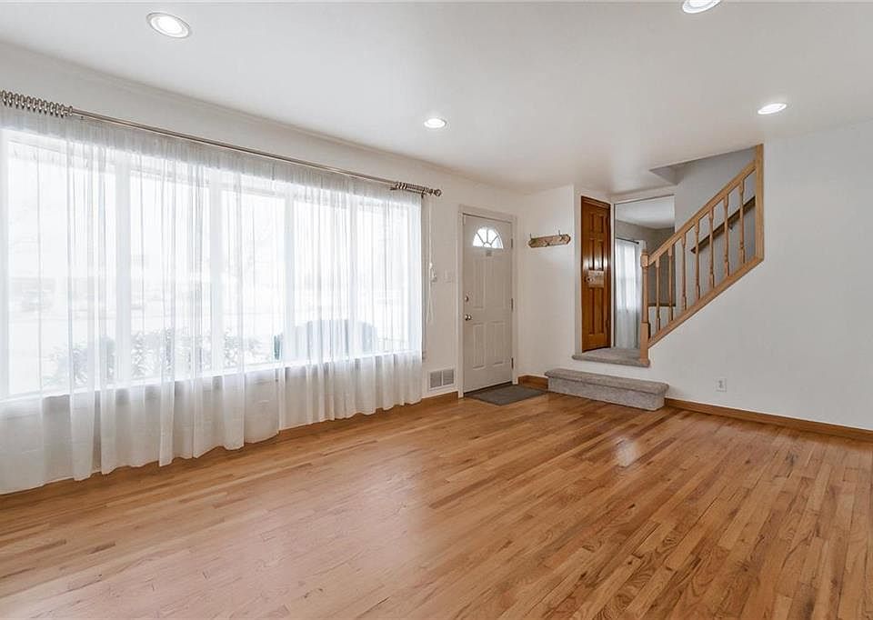 1343 Catasauqua Rd, Bethlehem, PA 18017 Zillow