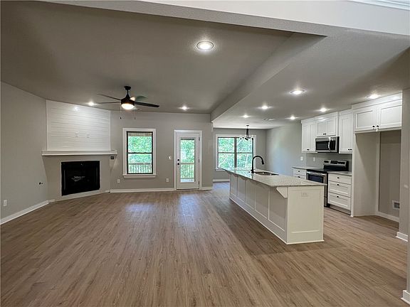 4th image of 15 Kilbernie Ln