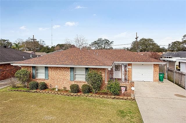 1st image of 1933 Green Oak Dr