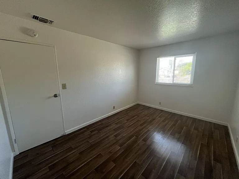 SAC T 2856 — Photo 12