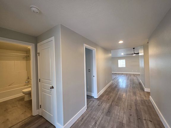 4th image of 6009 Pimlico Dr