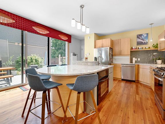 3rd image of 1727 N 49th STREET