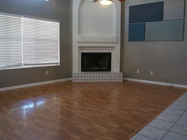 1307 W Stacey Ln — Photo 11
