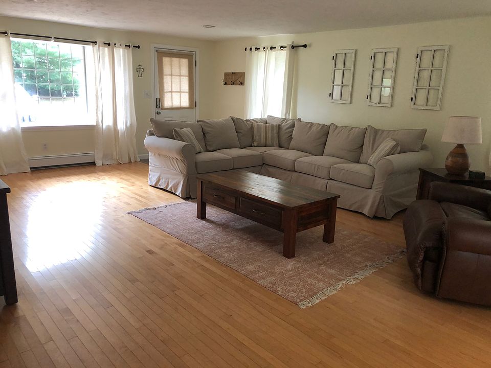 2nd image of 62 Overlook Cir