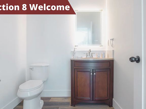 2nd image of 1814 W 36th St #102