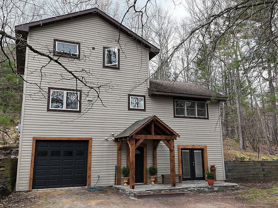 1st image of 2125 River Rd #A