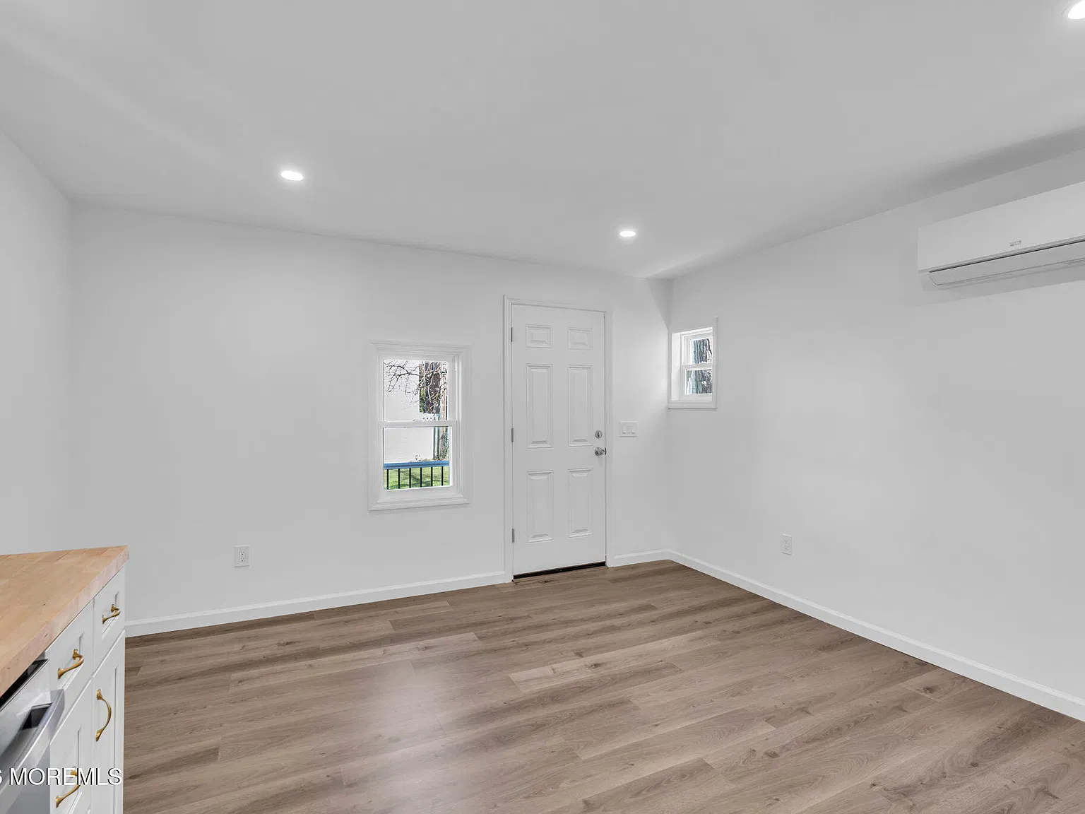 1 bed, 2334 sqft, $2,450 — Photo 4