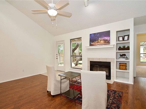 3rd image of 605 Dartmouth Ave