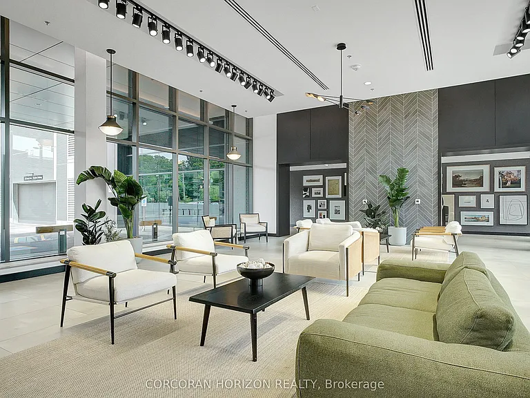 50 Grand Ave S #807 — Photo 8