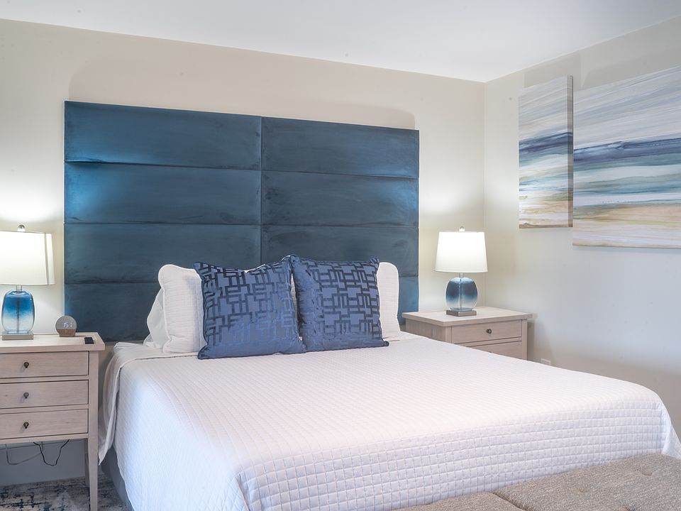 2nd image of 103-935 Ocean Blvd