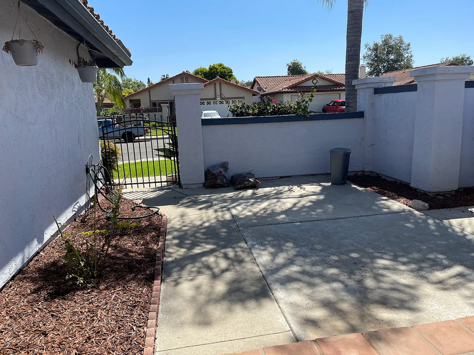3 bed, 1344 sqft, $3,875 — Photo 2