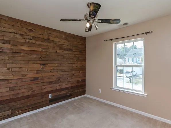 337 Southmen Ln, West Columbia, SC 29170