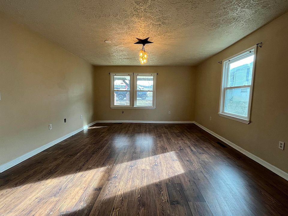 547 Farris Mines Rd, Allisonia, VA 24347 Zillow