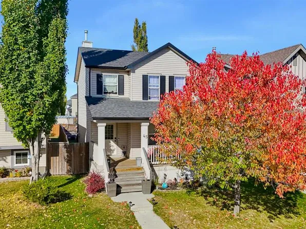 45 Copperfield Heath SE, Calgary, AB T2Z 4V2