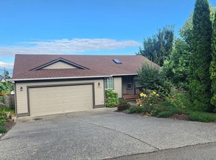 1033 Fisher King Way, Camano Island, WA