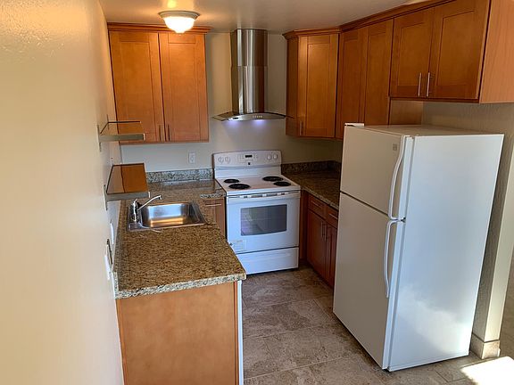 3rd image of 22 Highland Ave #B