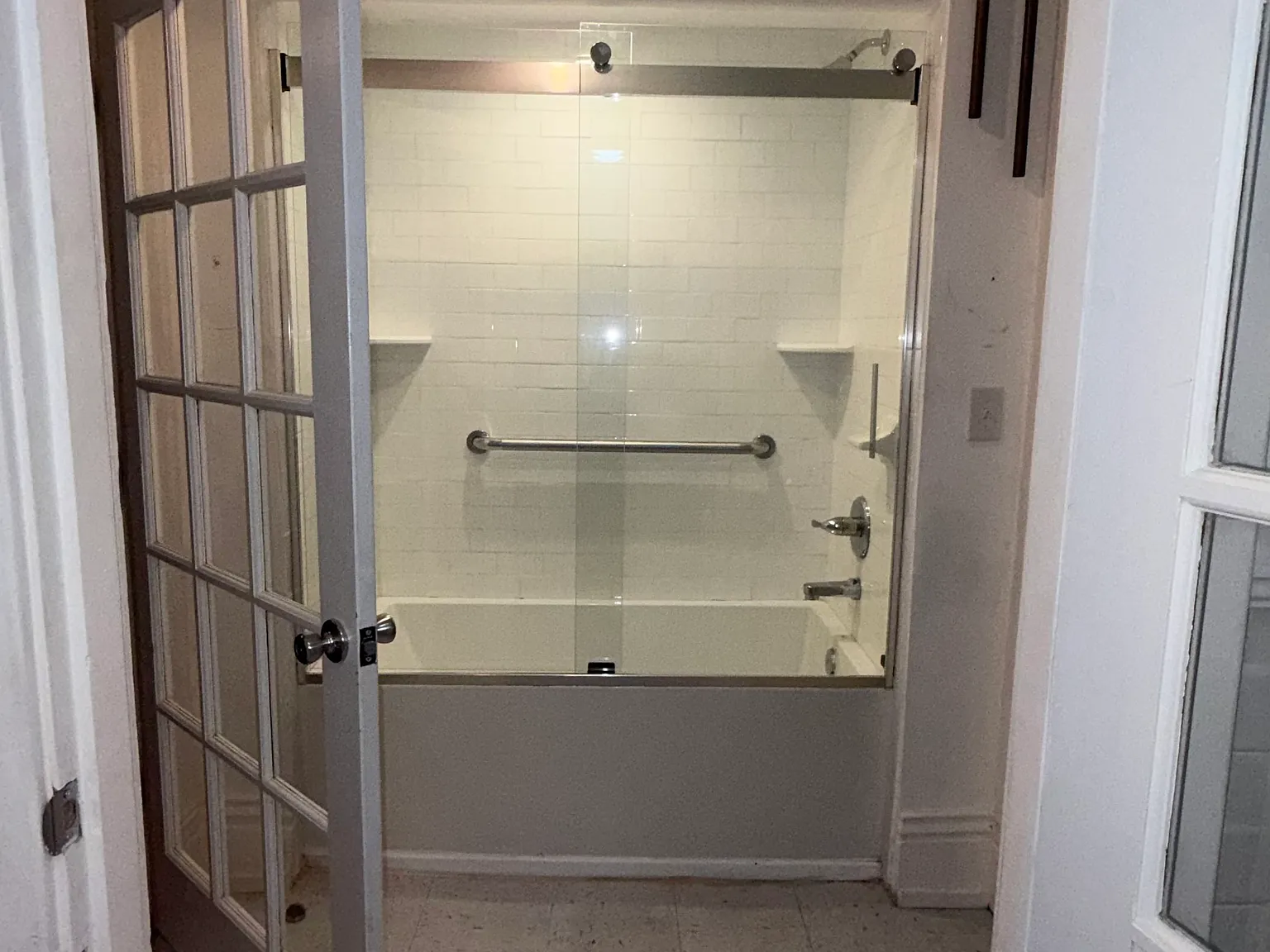 4 bed, 2514 sqft, $2,500 — Photo 4