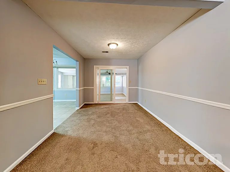 1731 Hidden Acres Dr SW — Photo 8