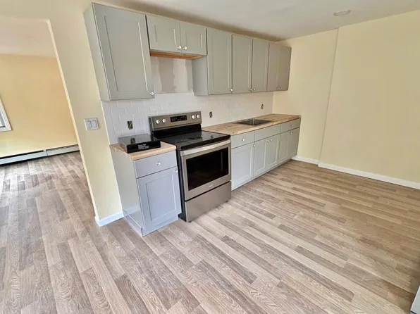 (undisclosed Address), Mastic Beach, NY 11951