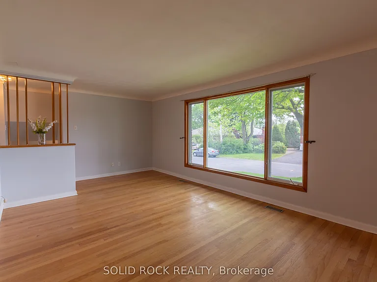 2763 Kelly Ave #1 — Photo 5