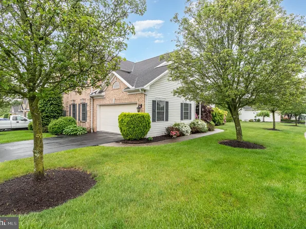 405 Baumgardner Dr, Harrisburg, PA 17112