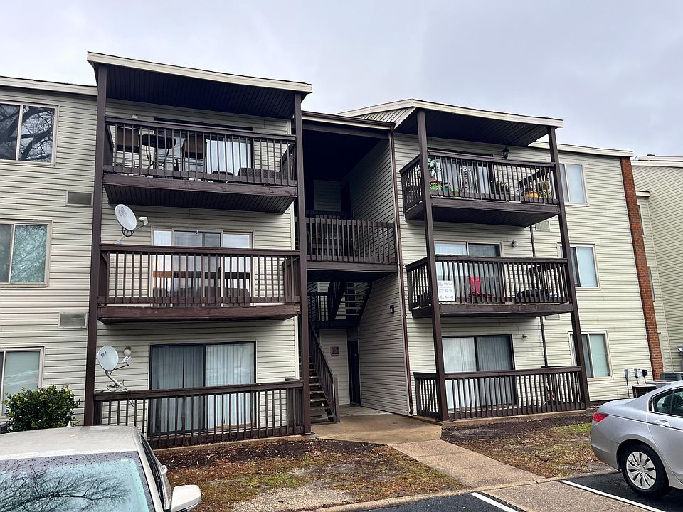 1st image of 170 Haverford Ct #170