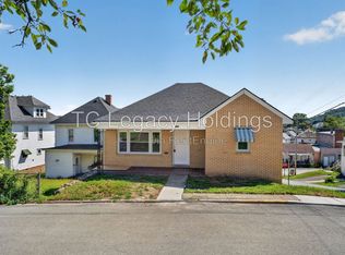 300 Ash Ave, Clarksburg, WV 26301