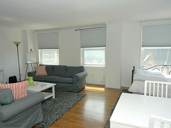 4th image of 1101 Saint Paul St Unit 705