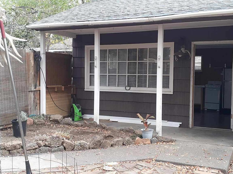 Front porch. Front door