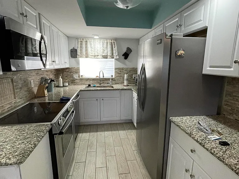 410 Wilma Cir #103 — Photo 10