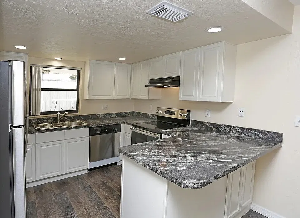 Marcell Garden Apartments