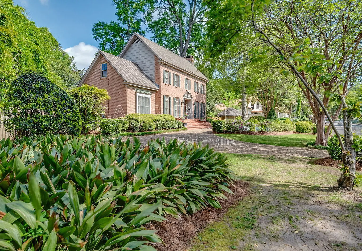3 bed, 2.5 bath, 3112 sqft, $2,695 — Photo 4